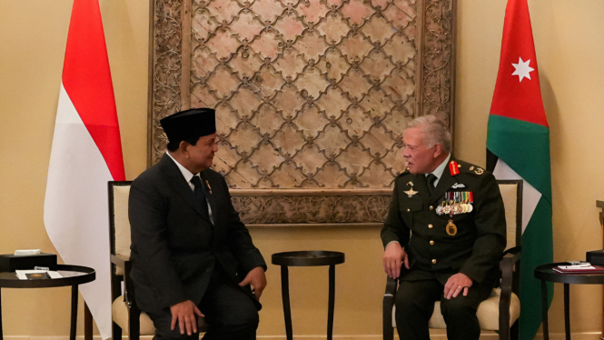 Menteri Pertahanan RI, Prabowo Subianto melakukan pertemuan dengan Raja Yordania Abdullah II bin Al-Hussein (sumber foto: Biro Humas Setjen Kemhan)