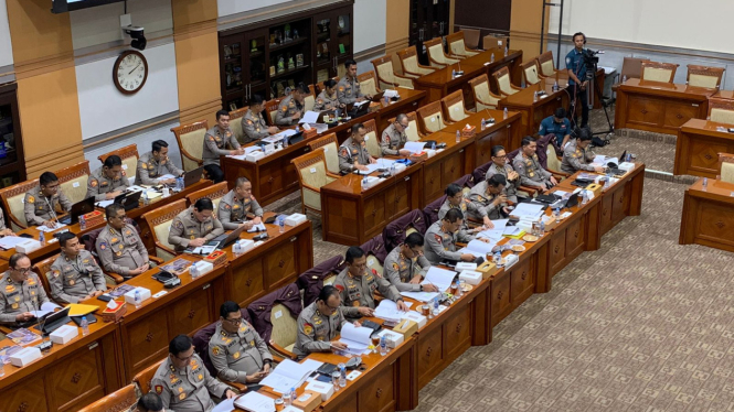 Kepolisian Republik Indonesia (Polri) dalam Rapat Kerja bersama Komisi III DPR RI, Senayan, Jakarta Pusat, Selasa, 11 Juni 2024.