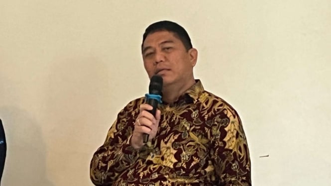 Ketua Umum APJATEL Jerry Mangasas Siregar.