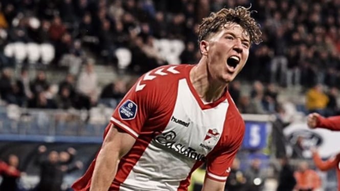 Striker FC Utrecht, Ole Romeny calon pemain naturalisasi Timnas Indonesia