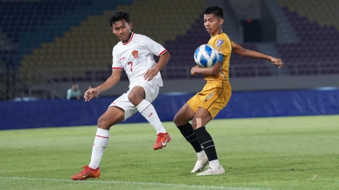 Fardan Ari Setyawan durante el partido de la selección nacional sub-16 de Indonesia