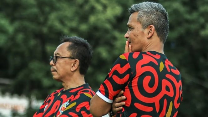 Pelatih Semen Padang FC, Hendri Susilo