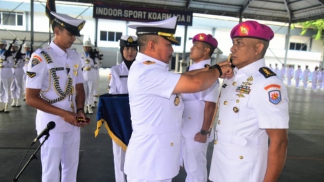 VIVA Militer: Pangkoarmada II Lantik Kolonel Mar Sabono Wantoro