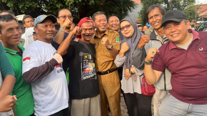 Sekretaris Daerah Kabupaten Majalengka Eman Suherman (tengah).