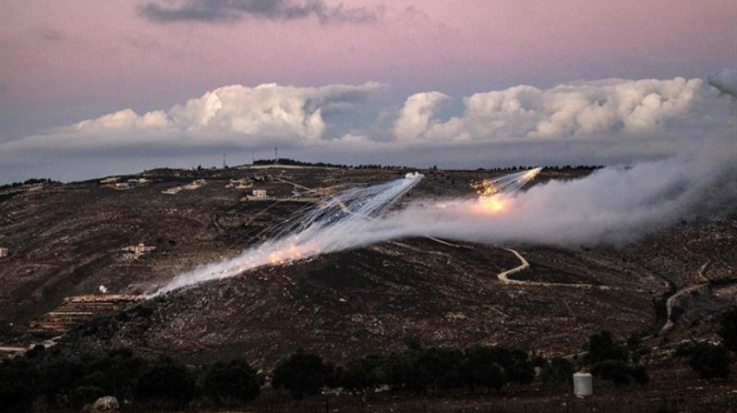 VIVA Military: Israelische Militärartillerie greift libanesisches Territorium an