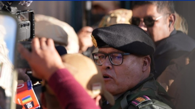 Ex comandante militar de Bolivia, Juan José Zúñiga (doc: Agencia Anadolu)