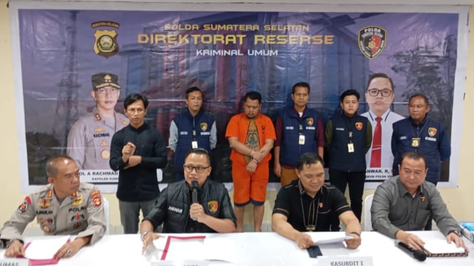 Press release Polda Sumatera Selatan terkait kasus penipuan anggota Polisi gadungan.