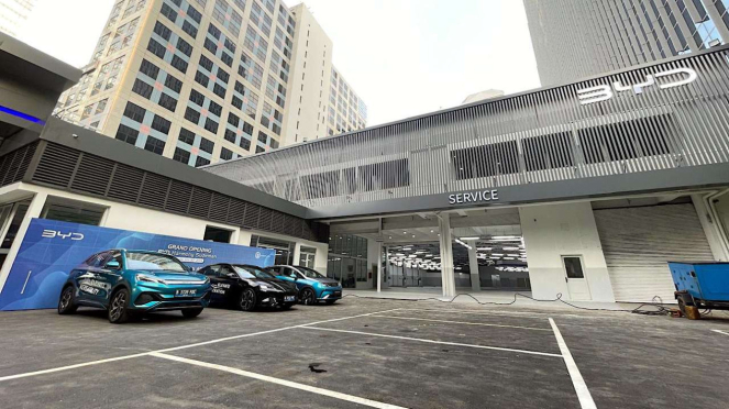 Diler BYD Harmony Auto Sudirman, Jakarta