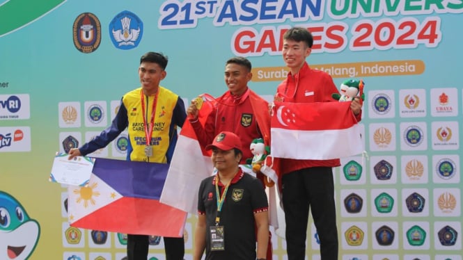 Noveldi Petingko membuka keran perolehan medali atletik Indonesia