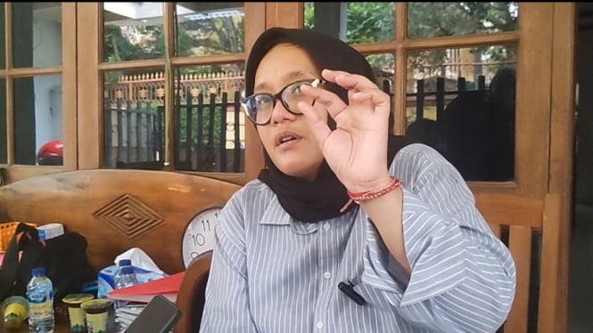 Kartika, orang tua siswi berprestasi Depok yang ditolak PPDB