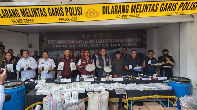 Pengukapan pabrik narkoba terbesar di Indonesia