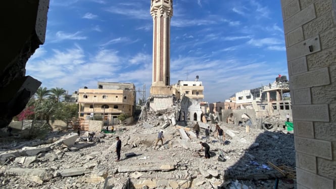 VIVA Militer: Masjid Ibnu Utsman Gaza hancur diantam rudal Israel