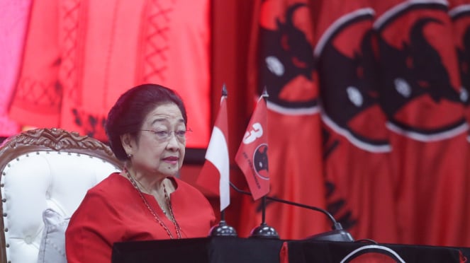 A presidente do Partido Democrático Popular, Megawati Soekarnoputri, na cerimônia de abertura da escola do partido