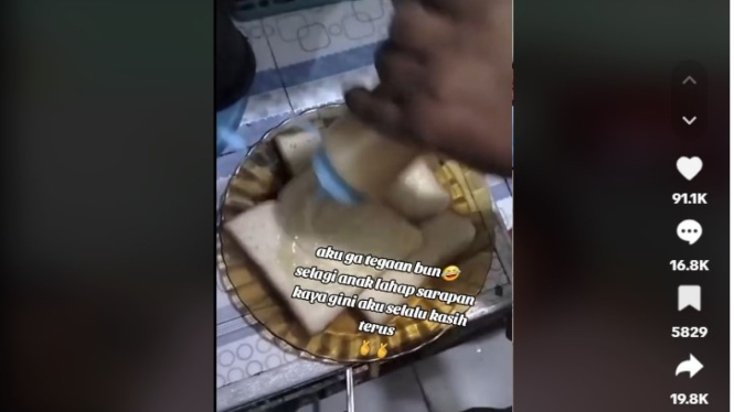 Sarapan roti dan susu kental manis yang viral