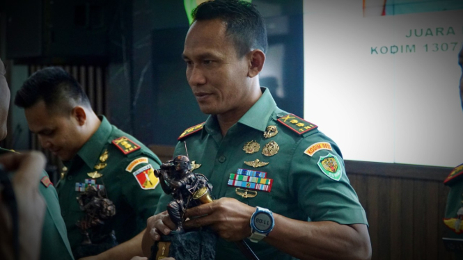 VIVA Militer: Letkol Inf Ardiansyah terima penghargaan