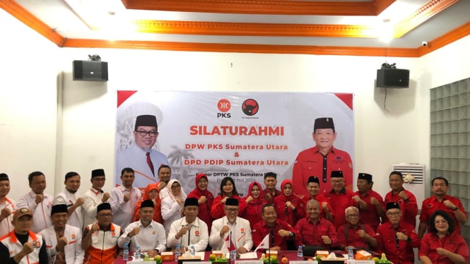 Kunjungan Silaturahmi PDIP ke Kantor DPW PKS Sumut.(B.S.Putra/VIVA)