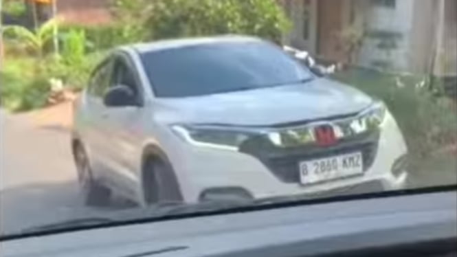 Viral Honda HR-V 