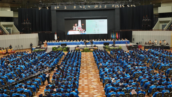 Suasana Wisuda