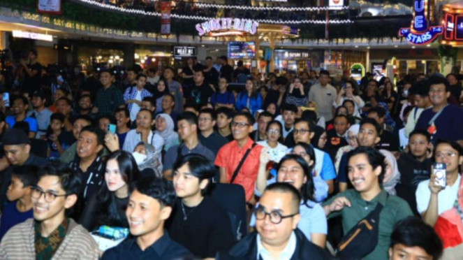 Stand Up Comedy