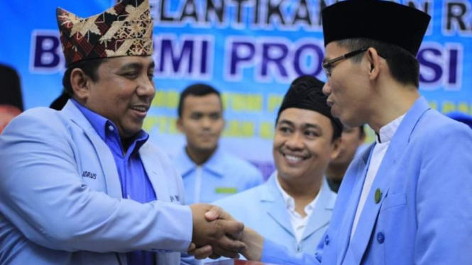 Ketua Umum DPP BKPRMI Said Aldi Al Idrus (kiri).