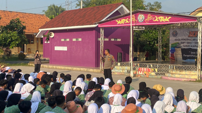 Kegiatan pemberian materi soal antisipasi judi onlie dan paham radikalisme