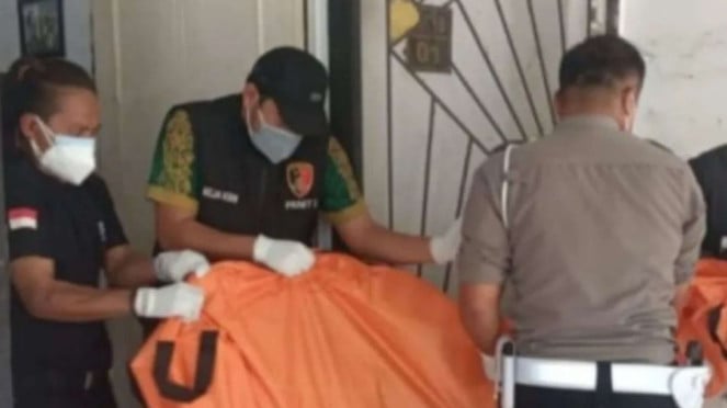 Sepasang Lansia Ditemukan Tewas Membusuk di Jonggol