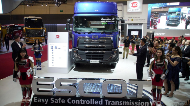 UD Trucks Quester dengan ESCOT