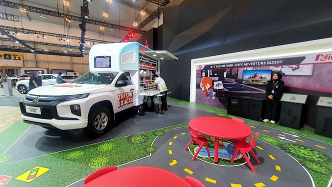 Booth Mitsubishi Motors di GIIAS 2024