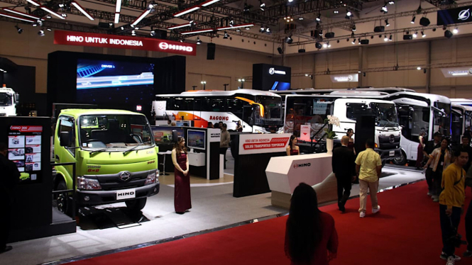 Booth Hino di GIIAS 2024