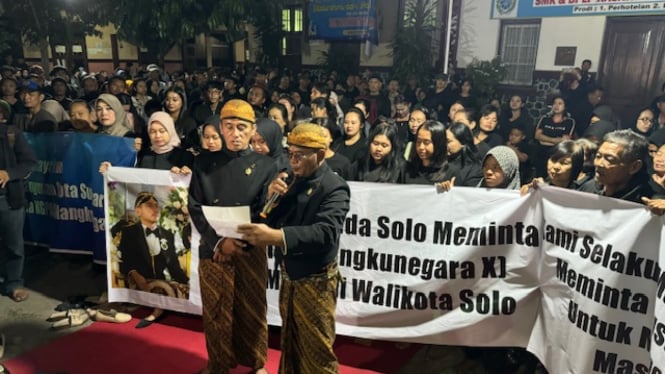 Deklarasi dukungan kepada Gusti Bhre sebagai calon Wali Kota Solo di Baluwarti, Solo.