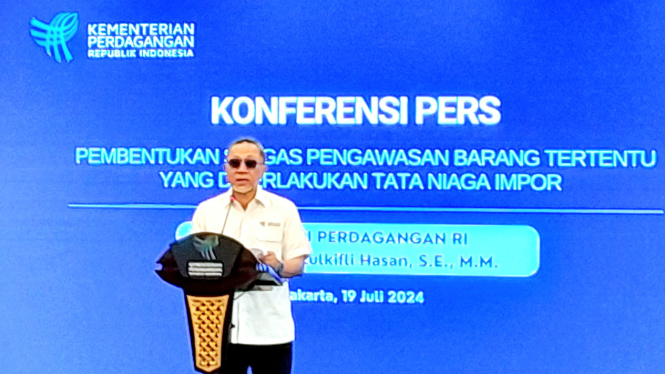 [dok. Menteri Perdagangan, Zulkifli Hasan, dalam konferensi pers di Kantor Kementerian Perdagangan, Jakarta, Jumat, 19 Juli 2024]