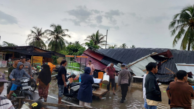 173 bangunan di Aceh Utara rusak diterpa angin kencang. (istimewa)