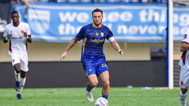 Pemain Persib Bandung Marc Klok