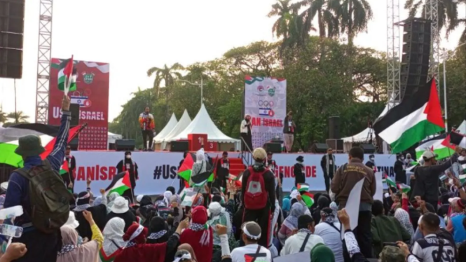 Suasan Aksi Bela Palestina di Patung Kuda, Jakarta