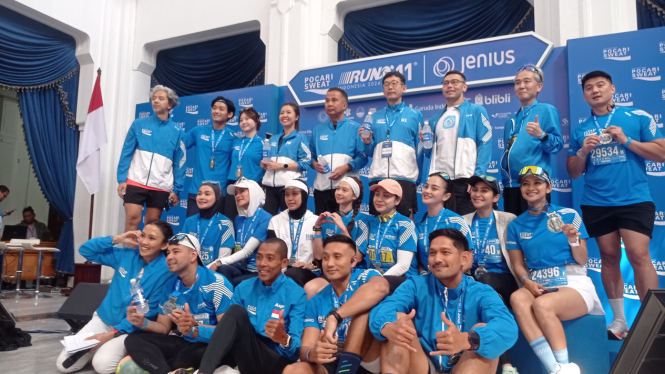 Sejumlah Publik Pigur Ramaikan Pocari Sweat Run Indonesia 2024 (foto: Dede Idrus) 