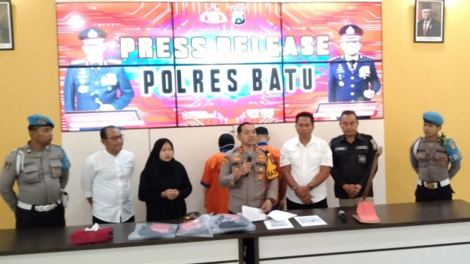 Saat rilis aborsi di Mapolres Batu.