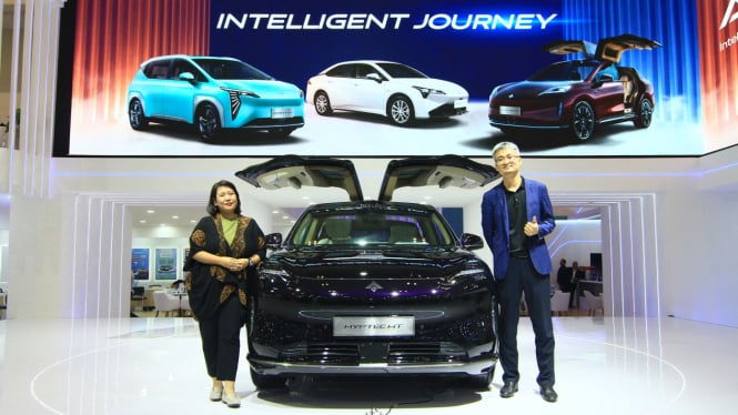 HYPTECH HT Mobil Listrik Terbaru ION dengan Berbagai Keuanggulan