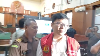 Mengejutkan Lihat Koleksi Mobil 3 Hakim yang Bebaskan Ronald Tannur