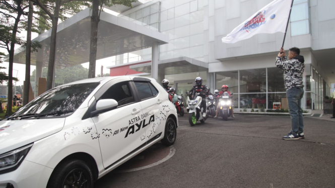 Aktivitas Daihatsu bersama komunitas di GIIAS 2024