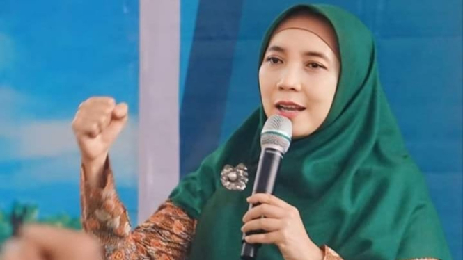 Sitti Rohmi Djalillah yang merupakan kakak kandung TGB Zainul Majdi maju Pilgub NTB 2024 (Satria)