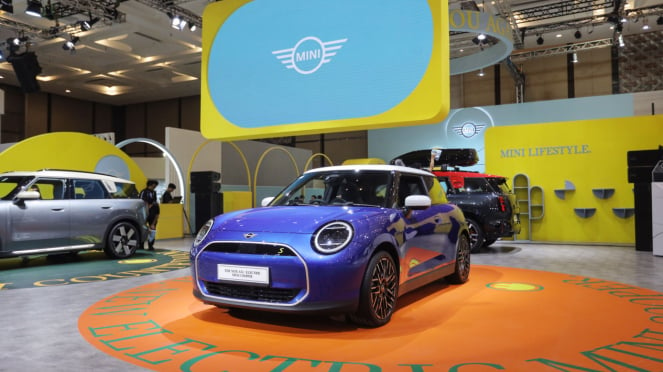 MINI Cooper SE auf der GIIAS 2024