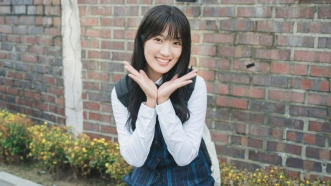 Foto Pra Debut Kim Hye Yoon