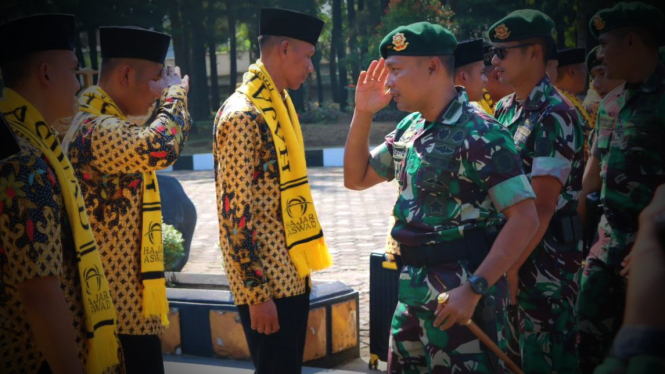 VIVA Militer: 12 prajurit Pasukan Pandawa Kostrad ke tanah suci