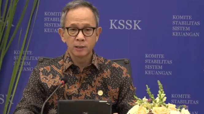 [dok. Ketua Dewan Komisioner Otoritas Jasa Keuangan (OJK), Mahendra Siregar, dalam konferensi pers 'Hasil Rapat Berkala KSSK III Tahun 2024', di Kantor Pusat LPS, Jakarta, Jumat, 2 Agustus 2024]