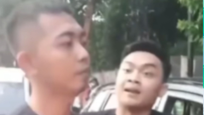 Viral Video Cekcok Anggota TNI dan Pengemudi Calya di Semarang