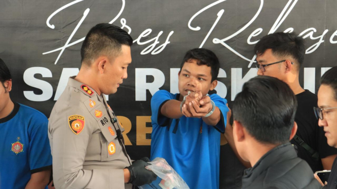 Polres Bogor merilia penembakan di Bogor.