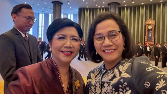 Menteri Keuangan Sri Mulyani Indrawati dan Deputi Gubernur Senior Bank Indonesia Destry Damayanti (dok: Instagram @smindrawati) 