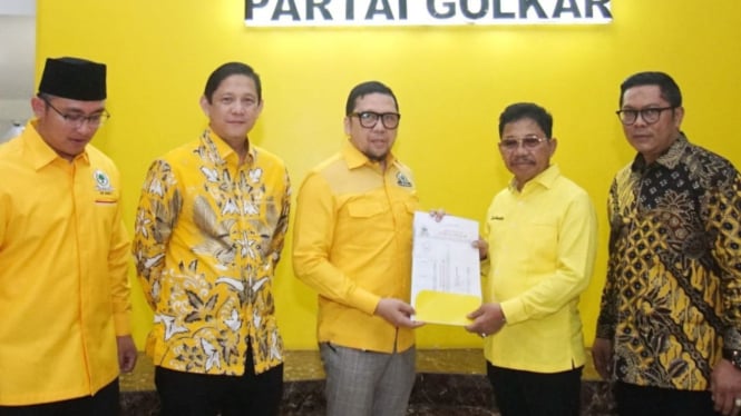 Golkar berikan rekomendasi melalui Surat Keputusan pada Bakal Calon Wali dan Wakil Walikota Tangerang