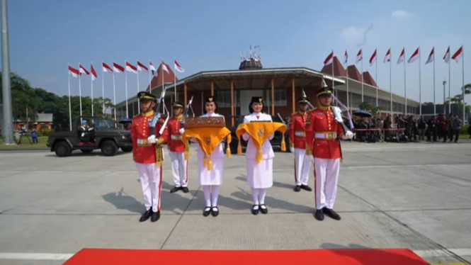 Pembawa duplikat bendera pusaka tiba di Lanud Halim Perdanakusumah