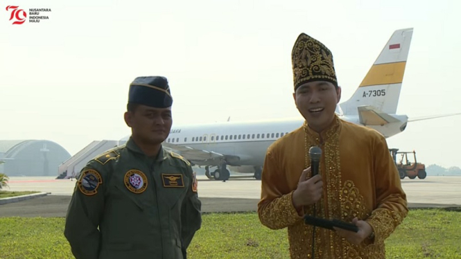 Pilot pesawat pembawa bendera pusaka ke IKN Mayor (Pnb) Kresna Hendra Wibawa.